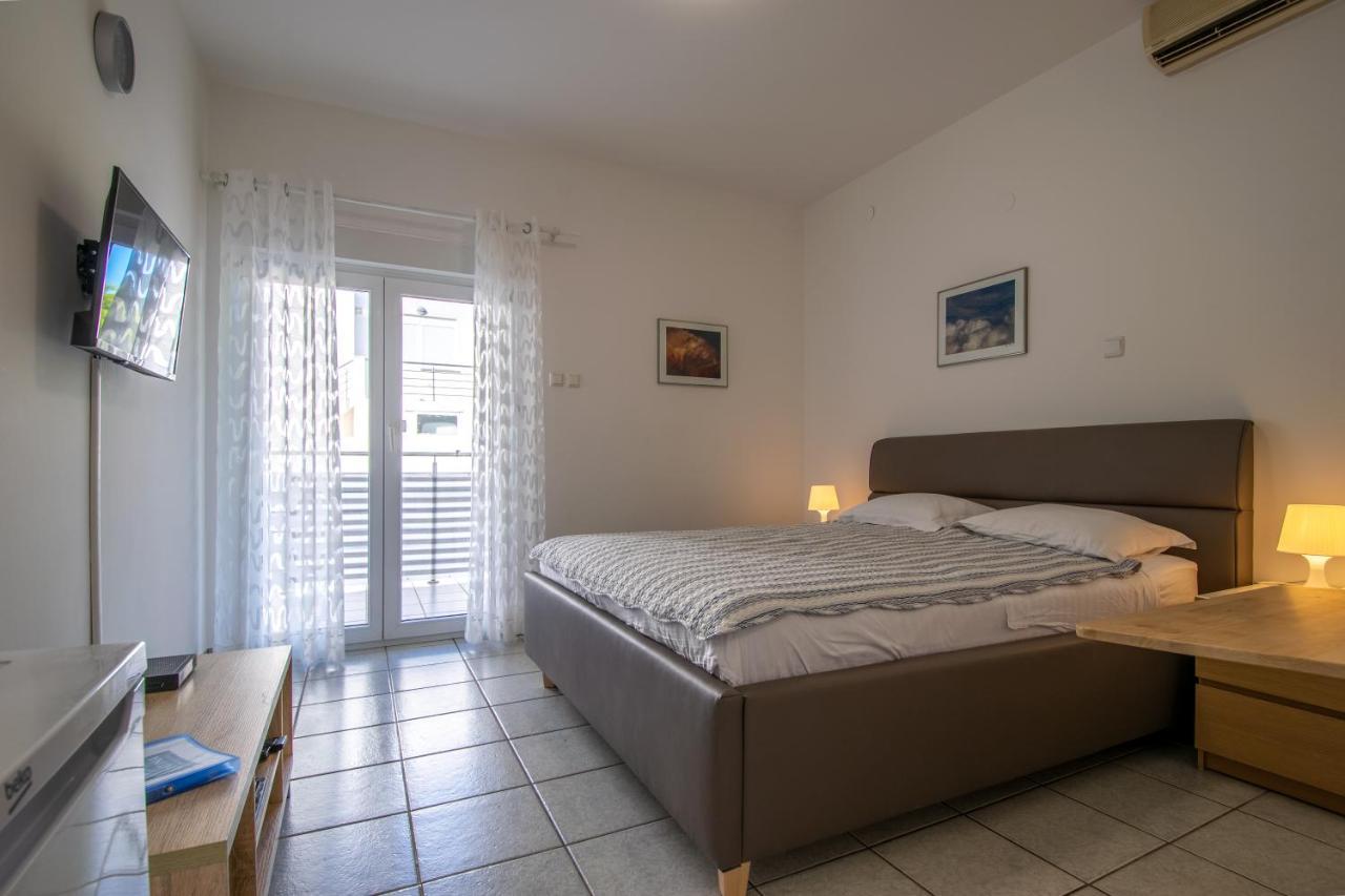 בטינה Apartments Lantina מראה חיצוני תמונה