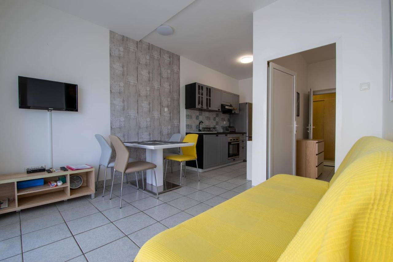בטינה Apartments Lantina מראה חיצוני תמונה