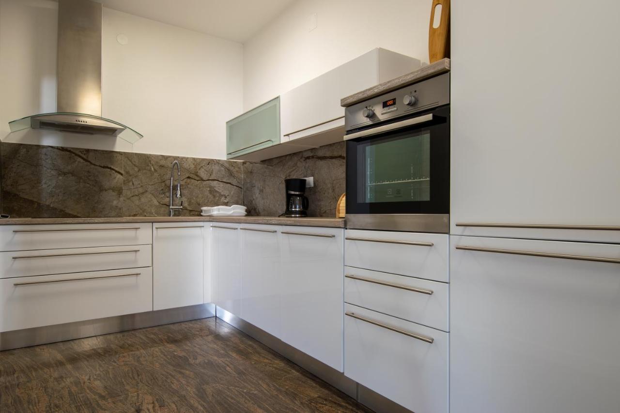 בטינה Apartments Lantina מראה חיצוני תמונה