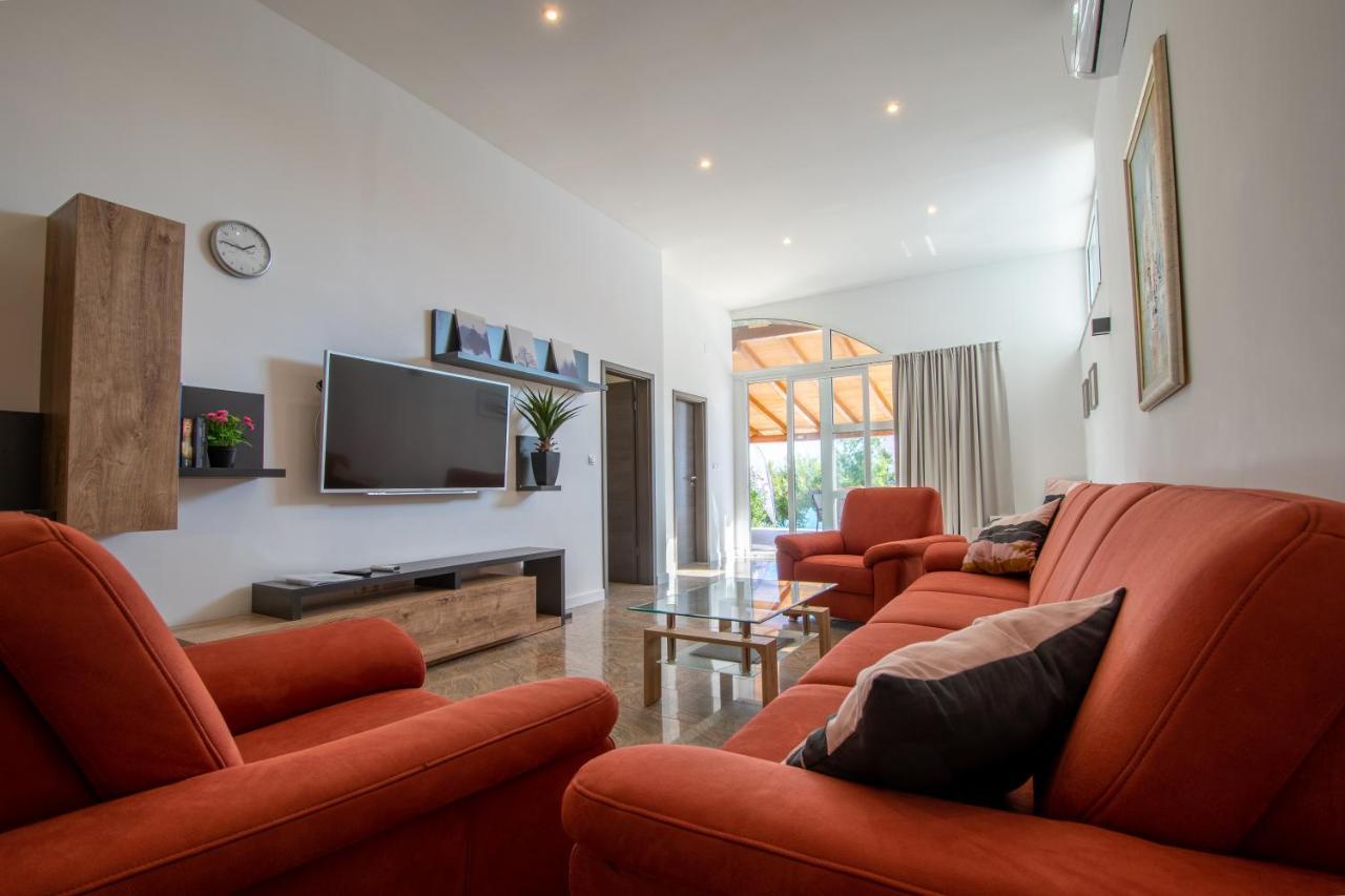בטינה Apartments Lantina מראה חיצוני תמונה